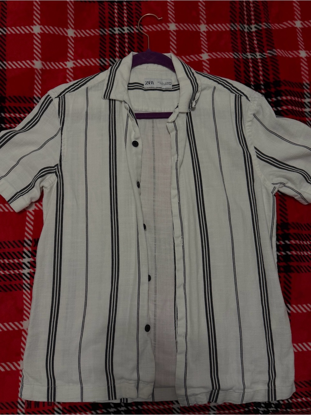Zara White Short-Sleeve Button-Down with Black Vertical Stripes